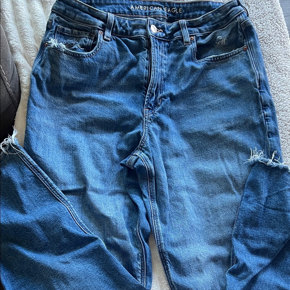 American Eagle Outfitters Distressed Blue Boyfriend Jeans